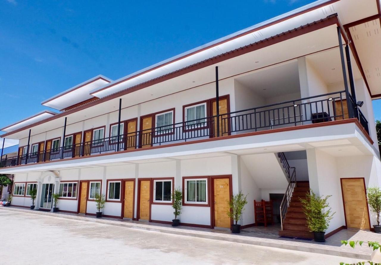 Baan Krutoom Hotel Chiangkhan Чанг Кан Екстериор снимка